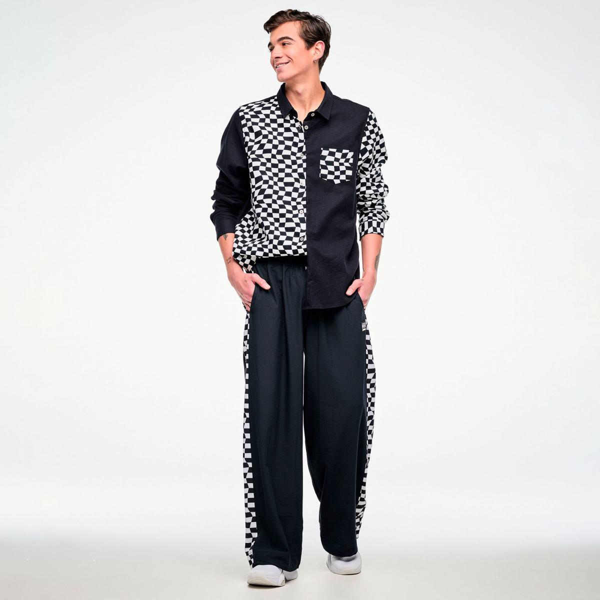 Electric Feel Button Down